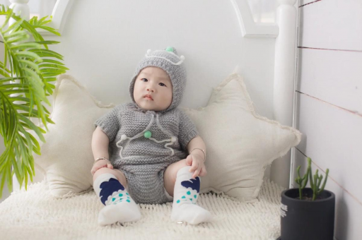 巨野七个月宝宝脚长